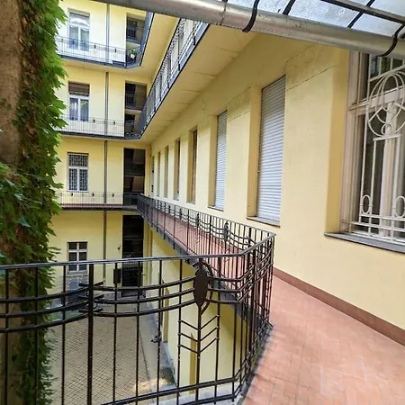 Daire Bright 1br In - Purple House Ac