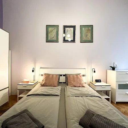 Stylish & Bright 1br In The Heart Of With Ac - Purple House شقة بودابست